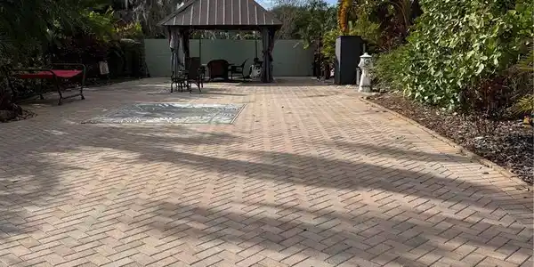 6767 AMANDA VISTA CIRCLE
