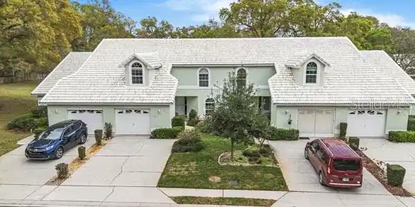 835 INVERIE COURT