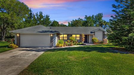 4809 BREEZY PALMS COURT