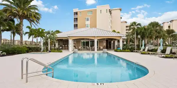 10520 BOARDWALK LOOP