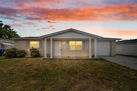 3304 ROXBURY DRIVE