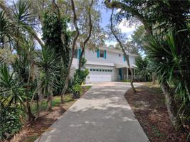 330 LAKE AVENUE