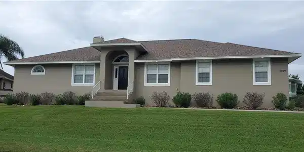 5929 COVEVIEW DRIVE W
