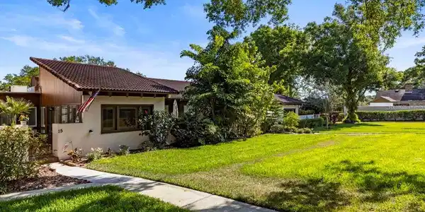 15 LOMA VERDE