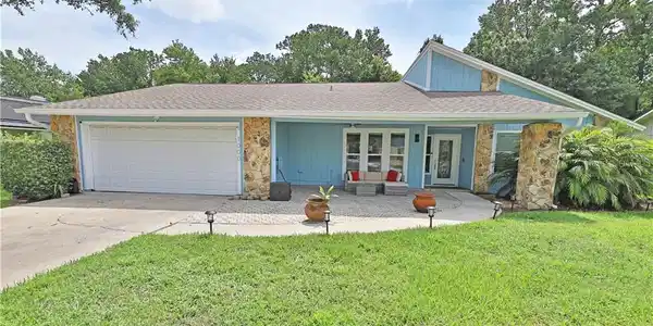 1000 SWEETWATER BAY COURT