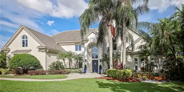 4233 DOWN POINT LANE