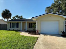 1574 MERRIMAC LN