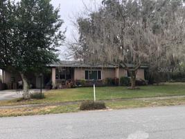 1212 N CREST CIRCLE