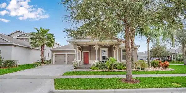 7523 LAKE HANCOCK BOULEVARD