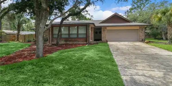 307 RIVERBEND BOULEVARD