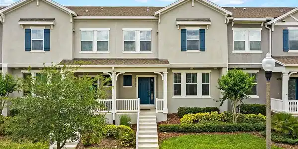 8122 RED STOPPER LANE