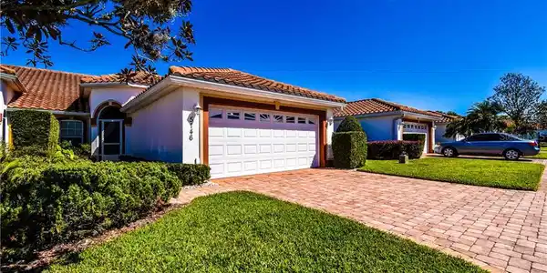5146 HARBOUR DRIVE