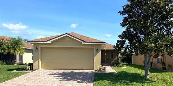 4524 TURNBERRY LANE