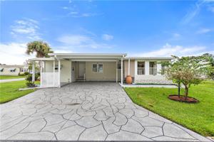 323 JOANNE DR