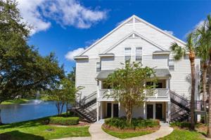 3304 HAVILAND COURT