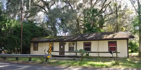 2402 NW 34TH PLACE