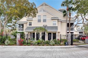 3325 HAVILAND COURT