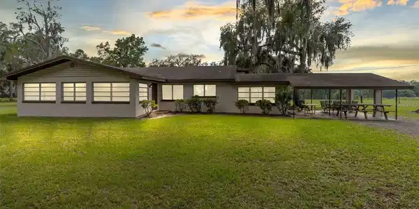 950 S NARCOOSSEE ROAD