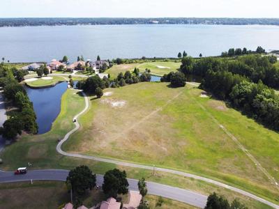ISLAND CLUB DRIVE