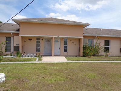 2109 CLUB CIRCLE