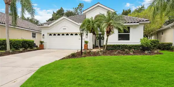 8450 IDLEWOOD COURT