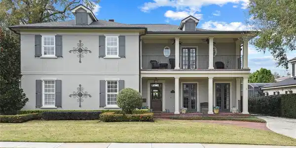 451 SHEPHERD AVE.
