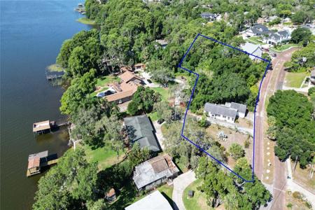 302 LAKEVIEW DRIVE