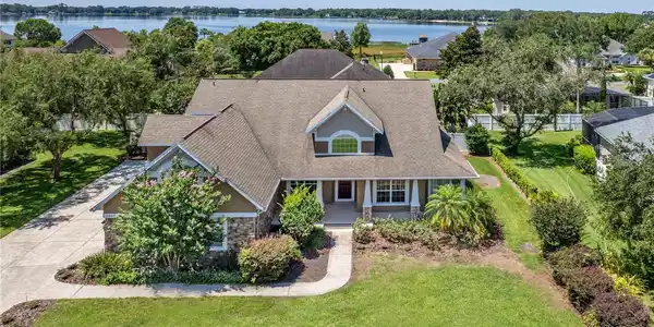 34417 TIFFANY LN