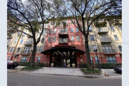 911 N ORANGE AVENUE