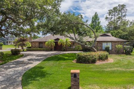 1604 COMPASS COURT