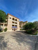 7702 LAKE VISTA COURT
