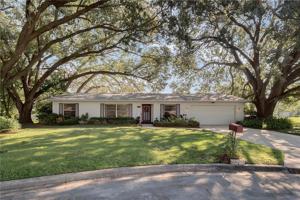 700 TANGELO COURT
