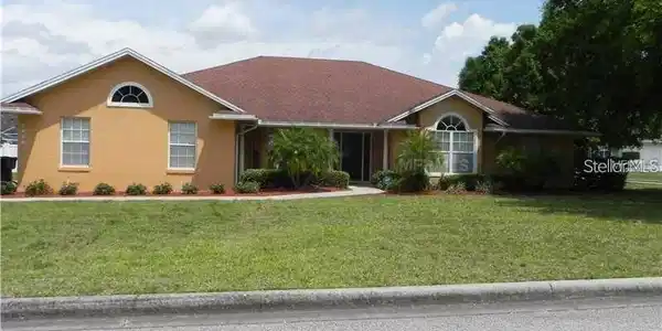1828 SANDY KNOLL CIRCLE S