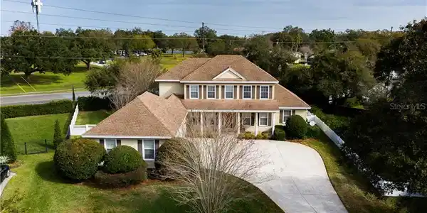 5016 HANOVER LANE