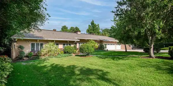 5525 LIVE OAK