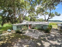 10375 SE SUNSET HARBOR ROAD