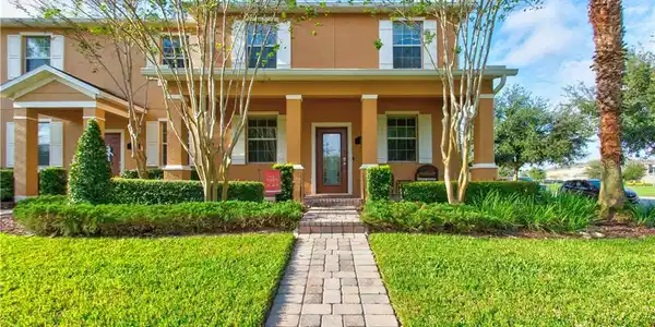 15303 AVENUE OF THE ARBORS