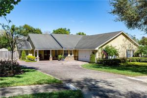 1921 OLD CREEK LANE