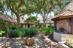 6319 GIBSON DRIVE