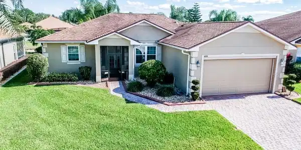 5333 SNEAD DRIVE