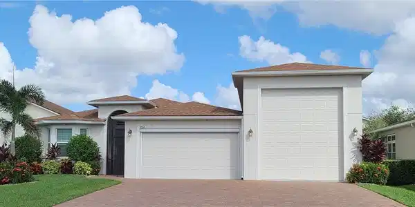 3762 LITCHFIELD LOOP