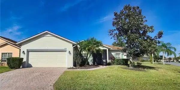 4200 DORNOCH DRIVE