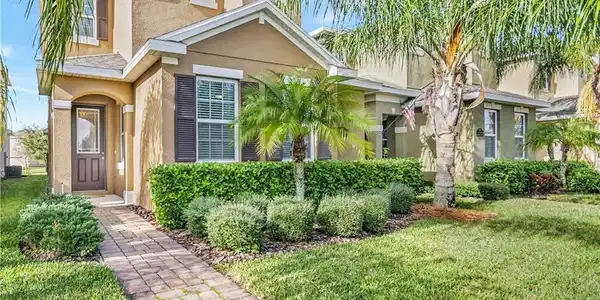 15184 AVENUE OF THE ARBORS