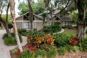 2270 MARINER COVE