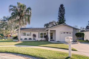 2963 HUNTINGTON COURT