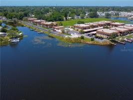 10192 SEMINOLE ISLAND DRIVE