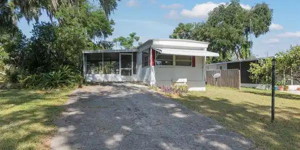 2510 N TREASURE POINT