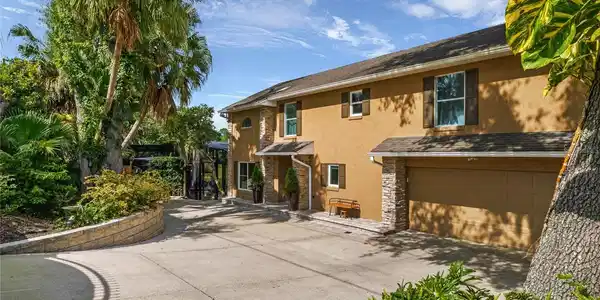1625 ABRAMS ROAD