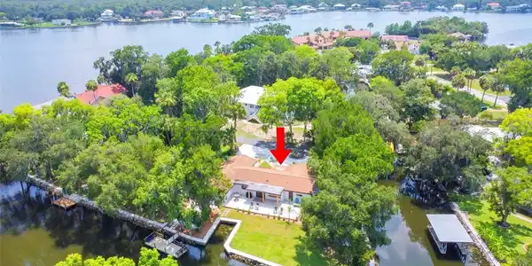1375 NW 3RD STREET