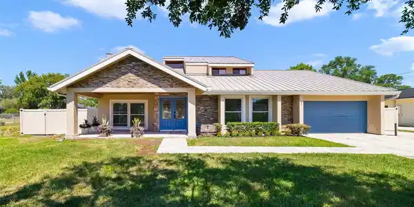 2391 WESTWOOD DRIVE
